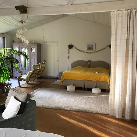 Bed & Breakfast Koornemoezen
